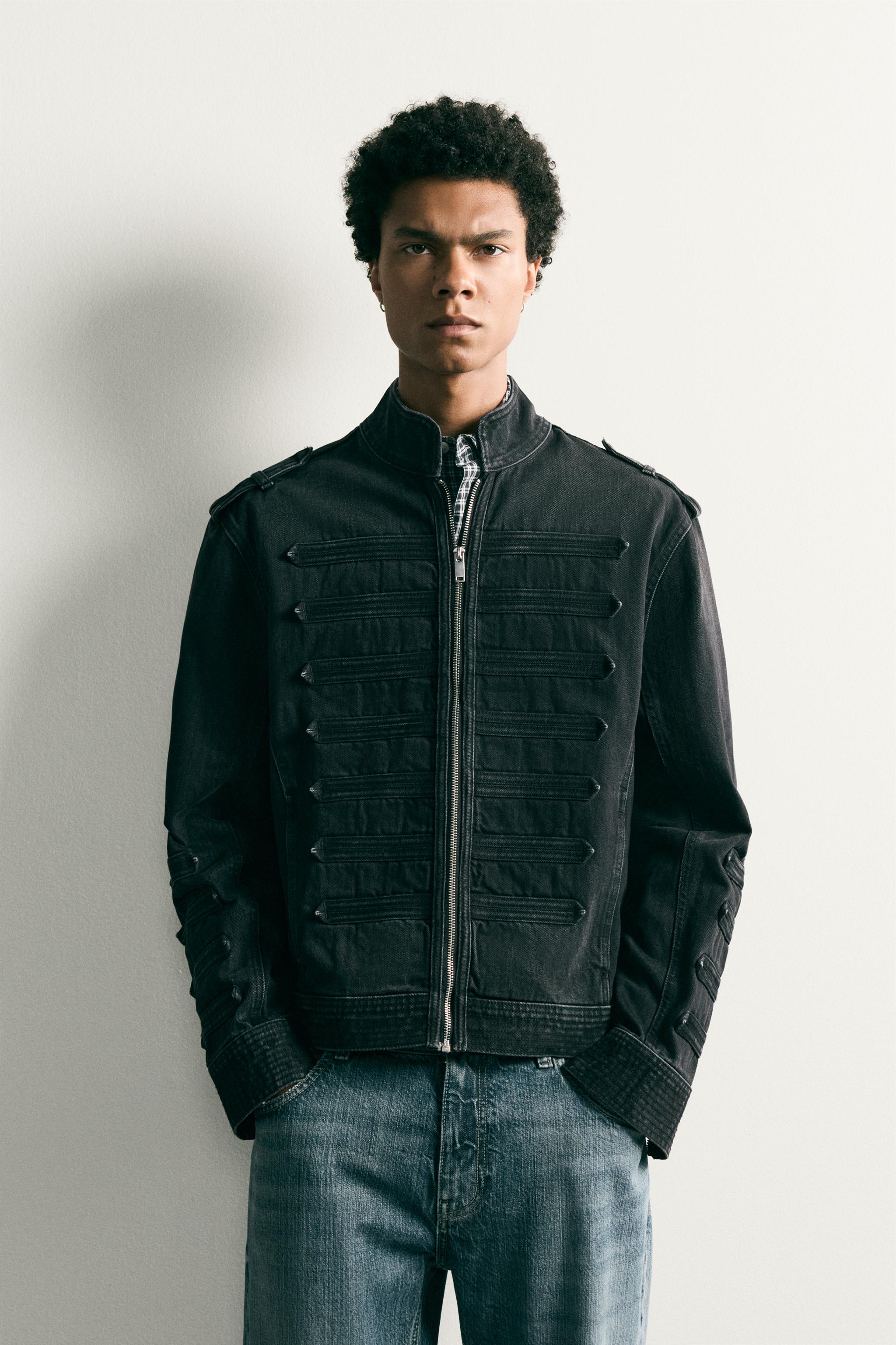 VESTE COURTE À PATTES D'ÉPAULE